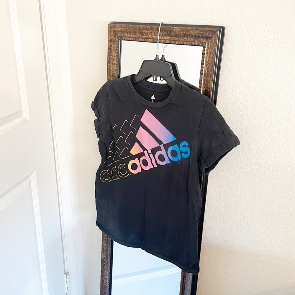 Adidas girls black short sleeve t-shirt